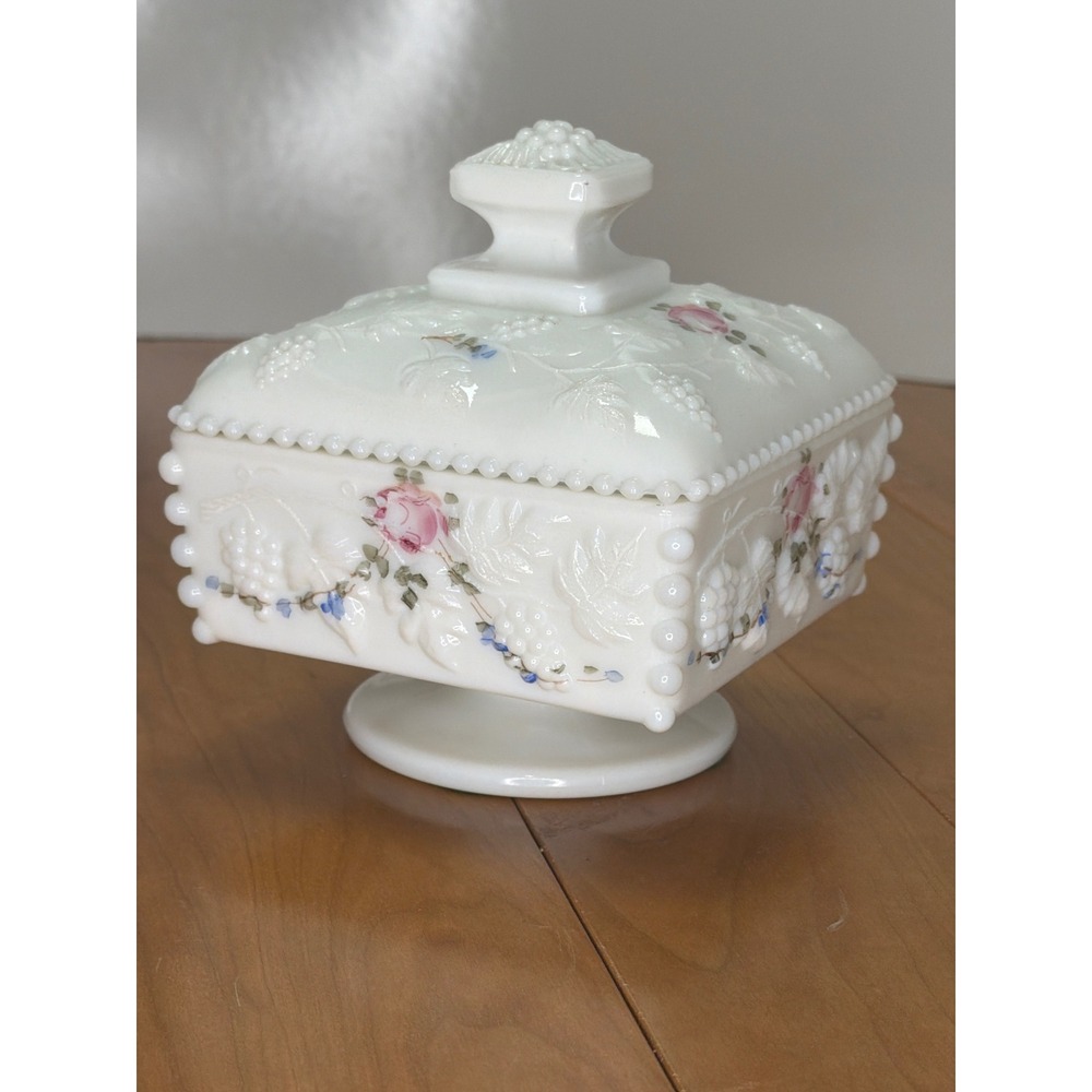 Vintage Westmoreland Milk Glass Wedding Box